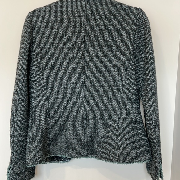 Elie Tahari blazer - Picture 5 of 9